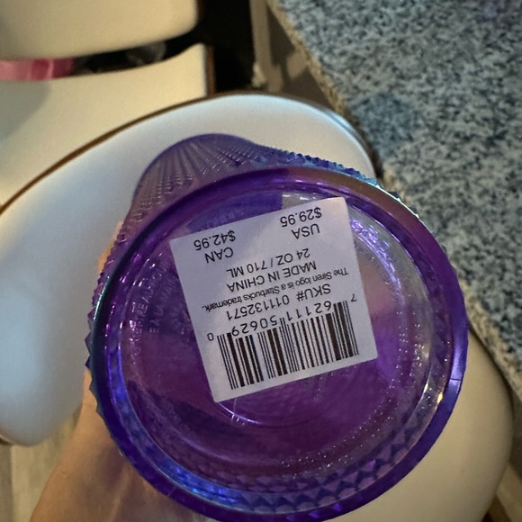 Starbucks 24 oz - Picture 2 of 2